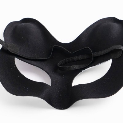 Siyah Süet Kırmızı Sarı Simli Kedi Maskesi