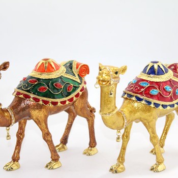 Swarovski Taşlı Tekli Deve Figürü Model 10