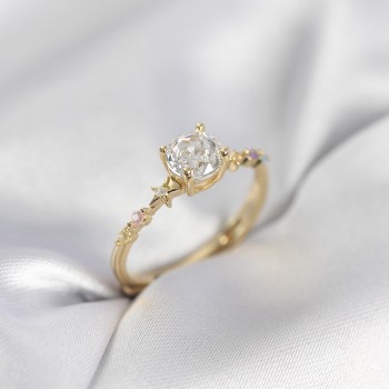 Tek Taş Model Zirkon Taşlı Gold Renk Kadın Yüzük