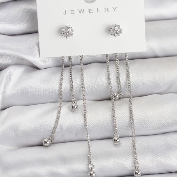 Topçuk Model Gümüş Renk Pirinç Sallantılı Kadın Küpe Seti