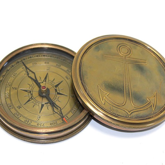 Üzeri Çapa İşlemeli Pirinç Kullanışlı Pusula 