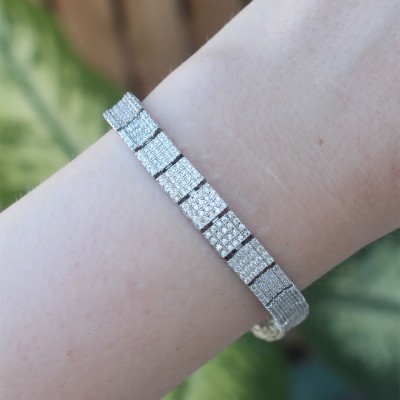 Vip Seri Pirinç Zirkon Taşlı Gümüş Renk Kare Su Yolu Model Bileklik