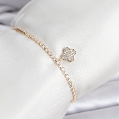 Yonca Model Zirkon Taşlı Gold Renk Asansörlü Su Yolu Bileklik