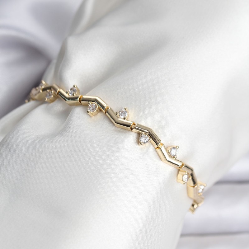 Zikzak Model Pirinç Gold Renk Bileklik