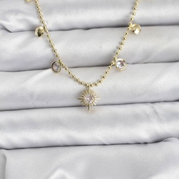 Zirkon Taşlı Kutup Yıldızı Model Pirinç Gold Renk Kadın Kolye