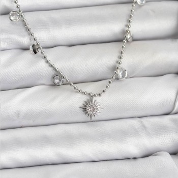 Zirkon Taşlı Kutup Yıldızı Model Pirinç Gümüş Renk Kadın Kolye